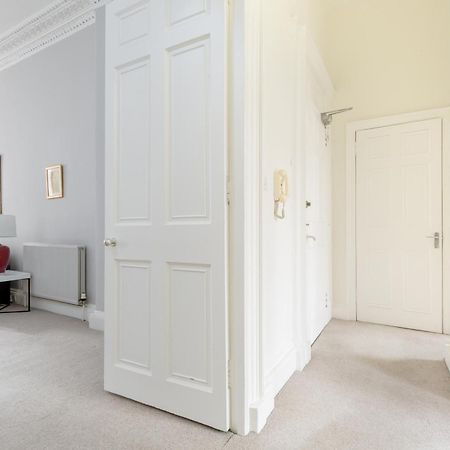 Light And Spacious 2 Bedroom Flat In Heart Of EDI Buitenkant foto