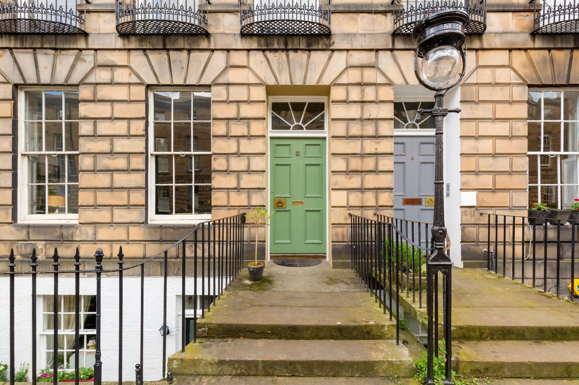 Light And Spacious 2 Bedroom Flat In Heart Of EDI Buitenkant foto